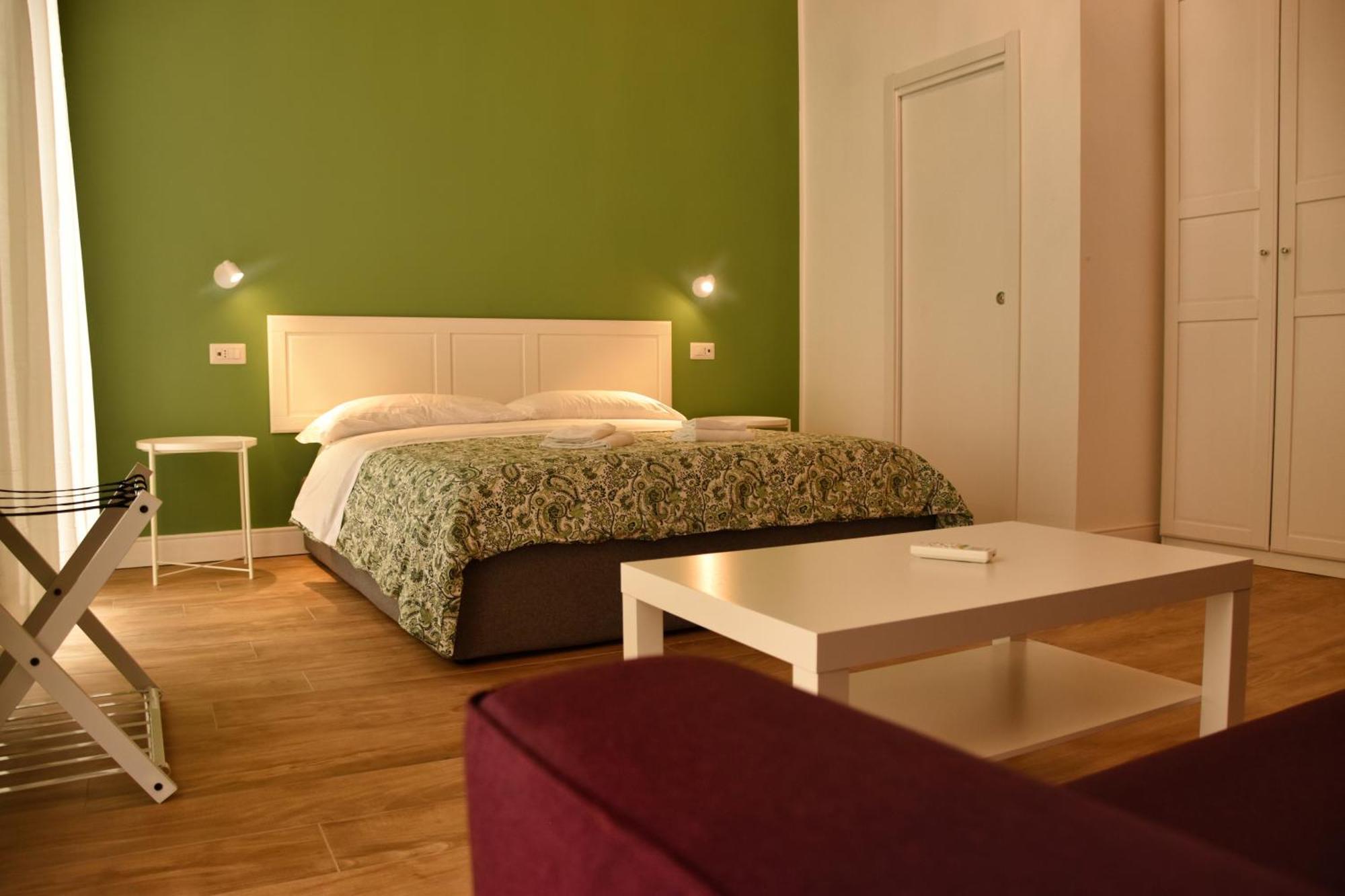 Centro Storico Rooms نابولي المظهر الخارجي الصورة